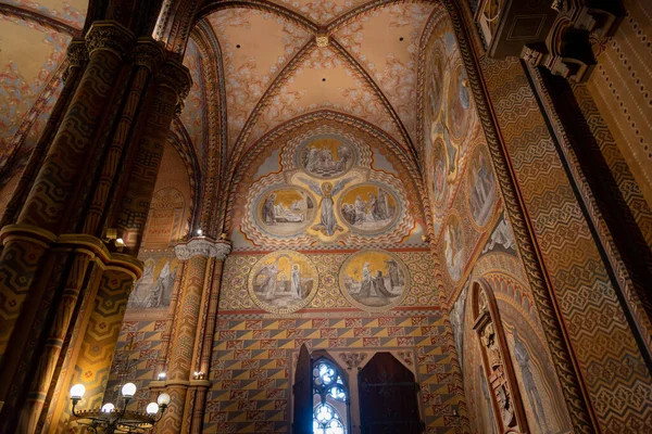 Interior Iglesia Matthias Castillo Buda Budapest Hungría Abril 2023 —  Fotos de Stock