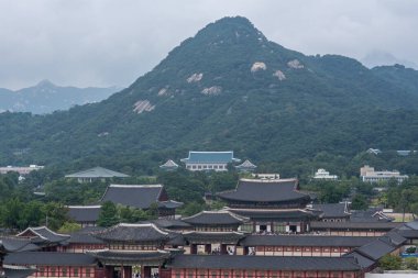 Güney Seul 'deki Joseon hanedanlığının Gyeongbokgung kraliyet sarayı. 