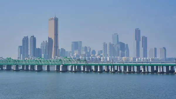 stock image Han river Hangang and urban cityscape of Seoul, capital of South Korea