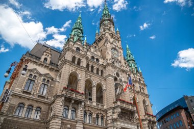 Liberec Belediye Binası, Çek Cumhuriyeti 'nin Liberec kentinin tarihi merkezinde neorenaissance tarzı bina