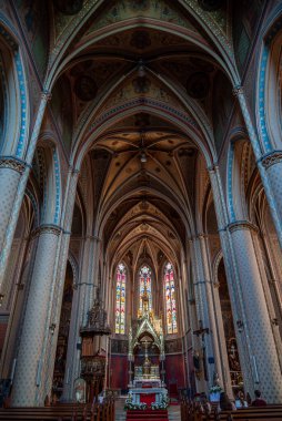 Çek Cumhuriyeti, Prag 'ın Vinohrady ilçesindeki Namesti Miru Meydanı' ndaki St. Ludmila Bazilikası neo-Gotik Katolik kilisesi.