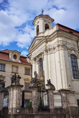 Azizler Kiril ve Methodius Katedrali, Çek ve Slovak Ortodoks Kilisesi 'nin Prag' ın Nove Mesto ilçesindeki merkezi, 13 Temmuz 2024