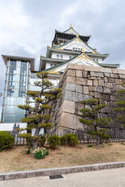 Osaka Kalesi, 18 Şubat 2024 tarihinde Japonya 'nın en ünlü kalelerinden ve turistik yerlerinden biridir.