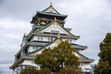 Osaka Kalesi, 18 Şubat 2024 tarihinde Japonya 'nın en ünlü kalelerinden ve turistik yerlerinden biridir.