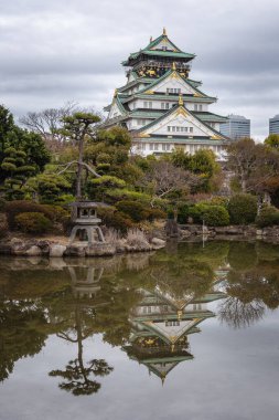 Osaka Kalesi, 18 Şubat 2024 tarihinde Japonya 'nın en ünlü kalelerinden ve turistik yerlerinden biridir.