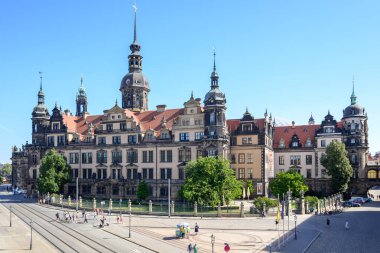 Dresden Şatosu ya da Kraliyet Sarayı Müzesi, 8 Eylül 2024 'te Almanya' nın Dresden kentindeki Saksonya 'nın seçmen ve krallarının eski konutu.