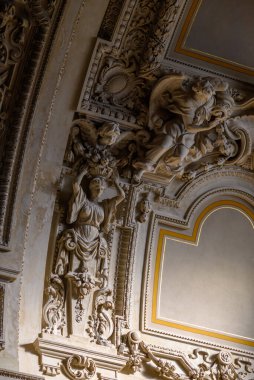 Berlin Katedrali 'nin iç detayları. Berliner Dom 2 Ocak 2025' te Almanya 'nın Berlin kentinde bulunan Mitte tarihi mahallesindeki Museum Island' da yer almaktadır.