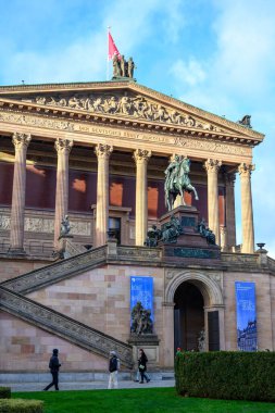 Alte Nationalgalerie, Eski Ulusal Galeri, Almanya 'nın başkenti Berlin' deki Museum Island 'da bulunan sanat galerisi, 2 Ocak 2025