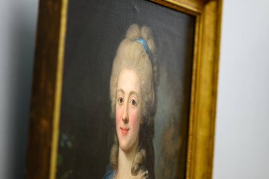 Tablolar Alte Nationalgalerie, Eski Ulusal Galeri 'de, Almanya' nın başkenti Berlin 'deki Müze Adası' nda 2 Ocak 2025 'te sergilendi.