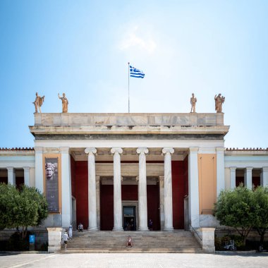 Yunan Antika eserlerinin en zengin koleksiyonuna ev sahipliği yapan Ulusal Arkeoloji Müzesi 'nin ön görünümü, 14 Ağustos 2023' te Atina, Yunanistan 'da gerçekleşti.