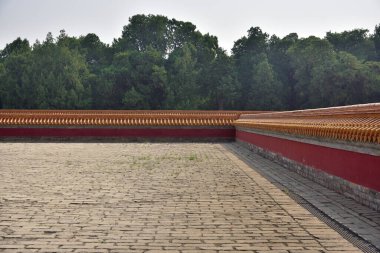 Dünya Tapınağı (Ditan Temple), 1530 yılında Çin 'in başkenti Pekin' deki Ming hanedanı sırasında inşa edilmiştir.