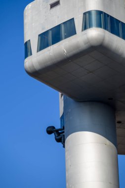 Çek Cumhuriyeti 'nin başkenti Prag' ın Zizkov ilçesindeki Zizkov televizyon ve gözlem kulesi 3 Şubat 2025