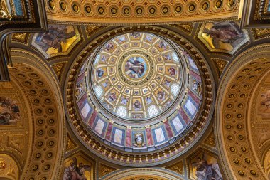 Aziz Stephen Bazilikası (Szent Istvan Bazilika), Roma Katolik kilisesi ve 1 Mayıs 2023 'te Macaristan' ın Budapeşte kentindeki UNESCO Dünya Mirası