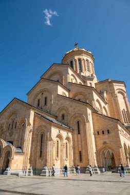 1 Nisan 2025 'te Gürcistan' ın başkenti Tiflis 'teki Gürcistan Ortodoks Kilisesi' nin ana katedrali olan Kutsal Tiflis Katedrali (Sameba)