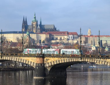 Çek Cumhuriyeti 'nin başkenti Prag' ın şehir manzarası