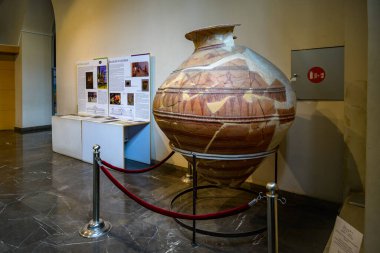 Gürcistan 'ın başkenti Tiflis' teki Gürcistan Ulusal Müzesi 'nde 13 Nisan 2025' te antik eser sergisi