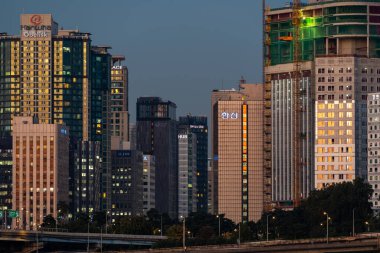 Seul gece şehir manzarası şehir manzarası, Güney Kore 28 Ekim 2021
