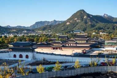 18 Ekim 2022 'de Güney Kore' nin başkenti Seul 'deki Joseon hanedanlığının Gyeongbokgung kraliyet sarayının hava görüntüsü.
