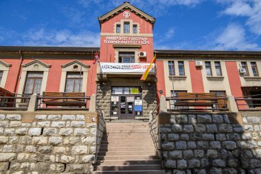 Sırbistan 'ın Bor kentindeki Madencilik ve Metalurji bölümlerinde uzmanlaşmış Belgrad Üniversitesi Teknik Fakültesi Bor, 27 Mayıs 2025