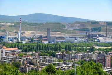 Bakır madeni ve Avrupa 'nın Avrupa' nın en büyük bakır madenlerinden biri olan Zijin Bor Copper eritme kompleksi, 31 Mayıs 2025 'te Sırbistan' ın Bor kentindeki Zijin Madencilik Grubu 'na ait.