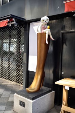 Seongsu el yapımı ayakkabı sokağı, Seul 'un en büyük el yapımı ayakkabı üretim bölgesi, 24 Ekim 2021' de Güney Kore 'nin başkenti.