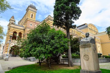 Tiflis Neo-Moorish tarzı binasının Gürcistan Ulusal Opera ve Bale Tiyatrosu 1851 yılında Tiflis, Gürcistan 'daki Rustaveli Bulvarı' nda kuruldu.