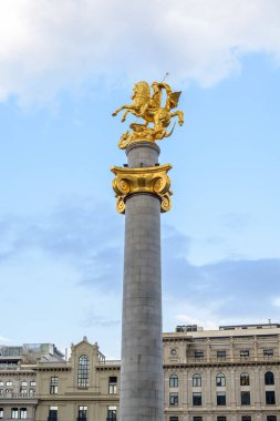 Gürcistan 'ın özgürlük ve bağımsızlığına adanmış Aziz George Heykeli veya Özgürlük Anıtı, 22 Ağustos 2025' te Gürcistan 'ın Tiflis kentindeki Özgürlük Meydanı' nda