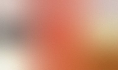 Büyüleyici bir yakın plan, koyu kırmızı ve portakaldan yumuşak sarılar ve yeşilliklere sorunsuz bir şekilde geçiş yapan desenli bir gradyanı ortaya çıkarır. Yüzeyin ince ve keskin bir kalitesi var, derinlik ve görsel bir ilgi hissi yaratıyor..  