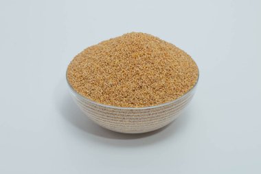 Hızlı büyüme döngüsü, özellikle kaynak sınırlamaları olan bölgelerde tutarlı bir besin kaynağı sağlar..