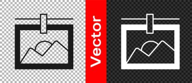 Siyah Fotoğraf çerçeve simgesi şeffaf arkaplanda izole edildi. Vintage boş fotoğraf çerçevesi. Vektör.
