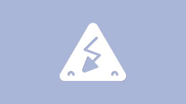 Beyaz Yüksek voltaj işareti simgesi mor arkaplanda izole edilmiş. Tehlike sembolü. Üçgendeki ok. Uyarı simgesi. 4K Video hareketli grafik canlandırması.