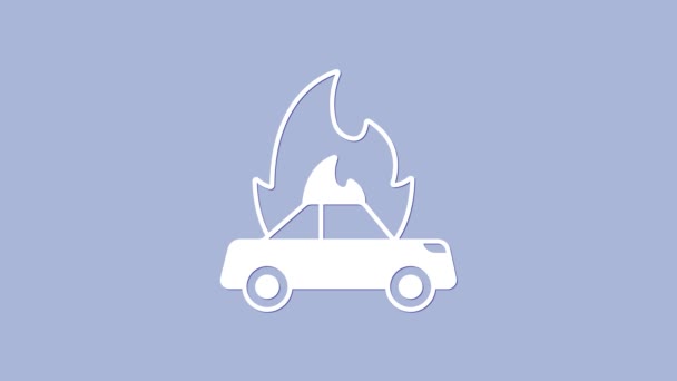 Ikona Białego Płonącego Samochodu Odizolowana Fioletowym Tle Koncepcja Ubezpieczenia Samochód — Wideo stockowe