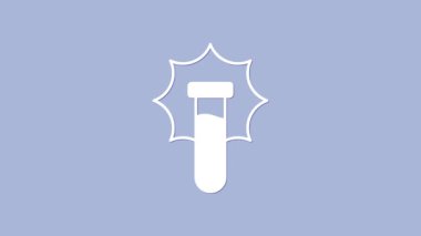 Beyaz Kimya deneyi, mor arka planda izole edilmiş şişe ikonundaki patlama. Test tüpünde kimyasal patlama. 4K Video hareketli grafik canlandırması.