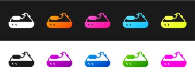 Siyah beyaz arkaplanda Jet ski simgesini ayır. Su motoru. Olağanüstü bir spor. Vektör.