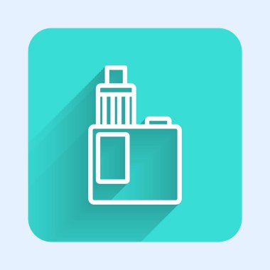 Beyaz çizgi Vape mod aygıt simgesi uzun gölge arkaplan izole. Tüttürme aleti. Buharlaştırıcı Cihaz. Yeşil kare düğmesi. Vektör.