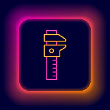 Parlayan neon hattı Calliper veya kalibre ve ölçek simgesi siyah arkaplanda izole edildi. Hassas ölçüm aletleri. Renkli taslak konsepti. Vektör