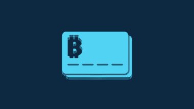 Mavi arka planda bitcoin simgesi olan mavi kredi kartı. Çevrimiçi ödeme. Nakit çekilmesi. Modern ödeme yöntemi. 4K Video hareketli grafik canlandırması.