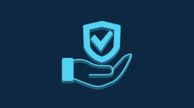 Mavi arka planda el simgesi olan Mavi Kalkan izole edildi. Sigorta konsepti. Gardiyan. Güvenlik, güvenlik, koruma, gizlilik kavramı. 4K Video hareketli grafik canlandırması.