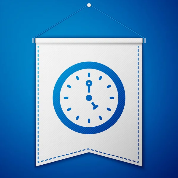 蓝色时钟图标隔离在蓝色背景上 时间的象征 白旗模板 — 图库矢量图片