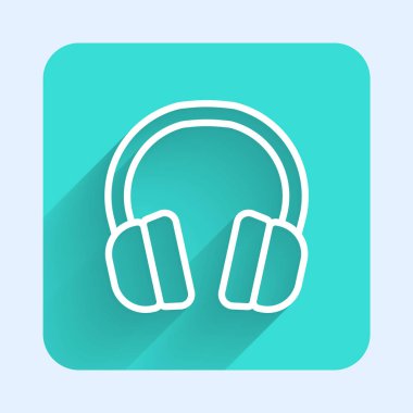 Beyaz çizgi kulaklık simgesi uzun gölge arkaplanı ile izole edildi. Kulaklıklar. Müzik, hizmet, iletişim ve operatör konsepti. Yeşil kare düğmesi. Vektör