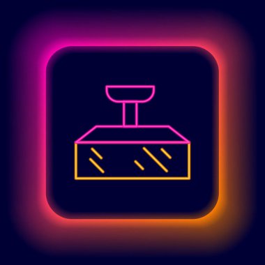 Softbox simgesinde parlayan neon hattı Stüdyo ampulü siyah arkaplanda izole edildi. Gölge yansıma tasarımı. Renkli taslak konsepti. Vektör