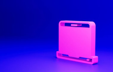 Pembe dizüstü bilgisayar simgesi mavi arkaplanda izole edildi. Boş ekran işaretli bilgisayar defteri. Minimalizm kavramı. 3 Boyutlu resimleme.