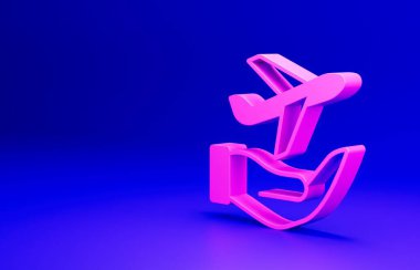 Mavi arkaplanda, el ile izole edilmiş pembe bir uçak. Uçan uçak. Uçak sigortası. Güvenlik, güvenlik, koruma, konsept koruma. Minimalizm kavramı. 3 Boyutlu resimleme.