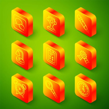 Konuşma baloncuğu sohbetini, ödül kupasını silgisiyle kalem lambasını, sınav kağıdını, madalyayı, saati ve bilinmeyen arama simgesini ayarla. Vektör