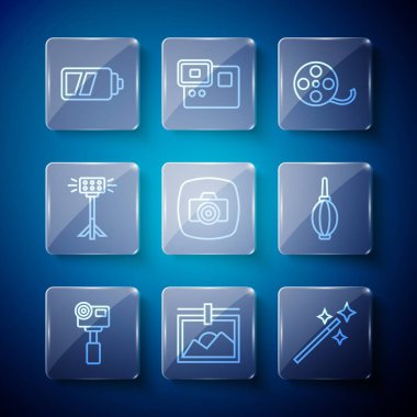 Hat Action ekstrem kamerası, fotoğraf çerçevesi, rötuş, film makarası, Stüdyo ampul softbox, Battery for and Dust blower simgesi. Vektör