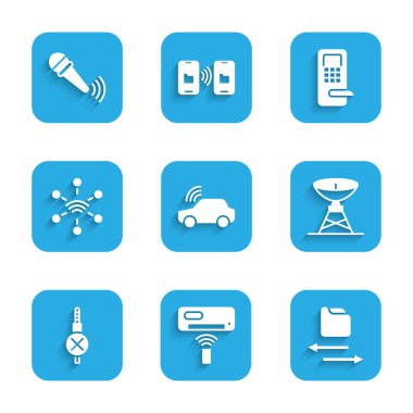 Smart car sistem klima transfer dosyaları uydu çanağı ses bağlantısı olmayan dijital ağ kilidi ve kablosuz mikrofon simgesini ayarla. Vektör.