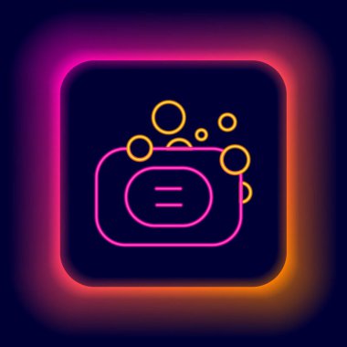 Parlayan neon hattı siyah arkaplanda izole edilmiş sabun simgesi. Köpüklü sabun çubuğu. Renkli taslak konsepti. Vektör