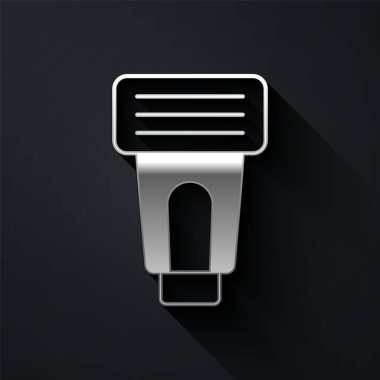 Siyah arkaplanda izole edilmiş gümüş fotoğraf makinesi flaş ikonu. Uzun gölge tarzı. Vektör