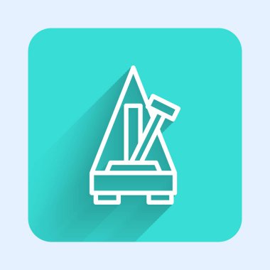 Beyaz çizgi Klasik Metronom sarkaçlı uzun gölge arkaplan izole edilmiş. Müzik ve ritim mekanizması. Yeşil kare düğmesi. Vektör