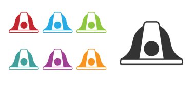 Siyah itfaiyeci kaskı ya da itfaiyeci şapkası ikonu beyaz arka planda izole edilmiş. Simgeleri renklendirin. Vektör